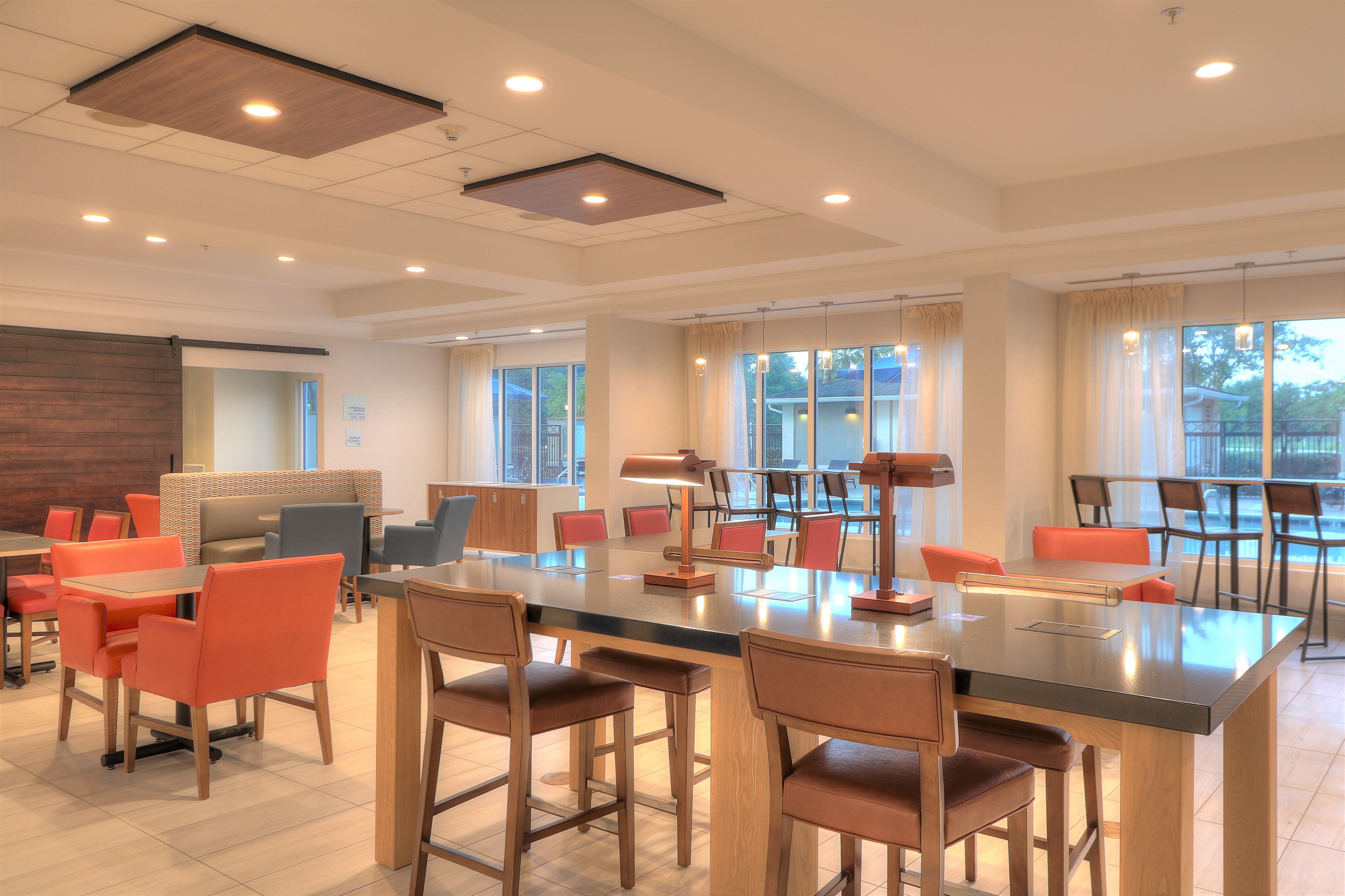 Holiday Inn Express Hotel & Suites Mobile Saraland By Ihg Exteriör bild